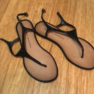 Black thong sandal